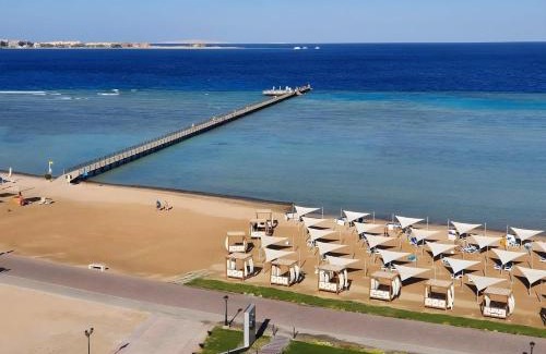 Sahl Hasheeh Apartamento | luxury Beachfront Studio- Foreign Nationals Only