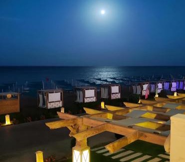 Sahl Hasheeh Apartamento | luxury Beachfront Studio- Foreign Nationals Only