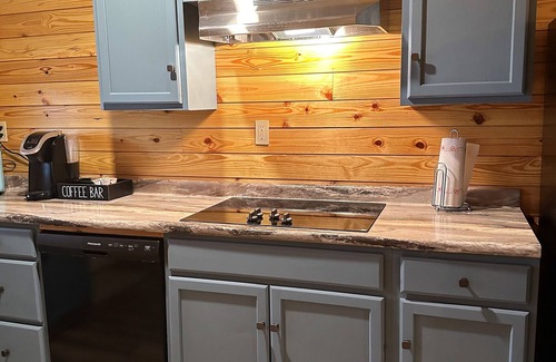 Wing Cabina | Luxury Cabin At Blackwater Getaway, Short Walk Downhill To The River!