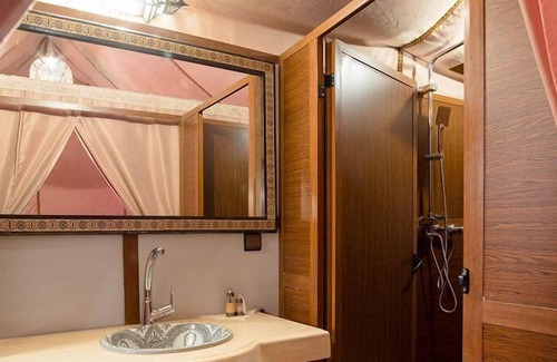 Taouz Alquiler De RV | Luxury Camp Merzouga