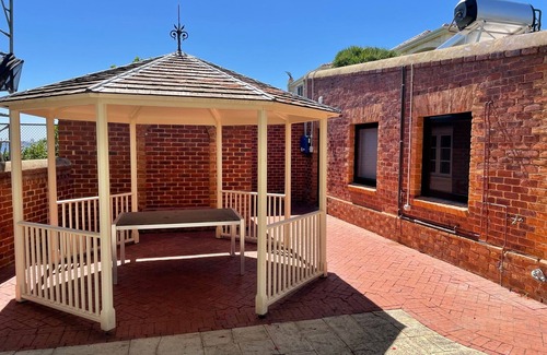 Bicton Casa | Luxury Cottage at the Manor on the River!!!