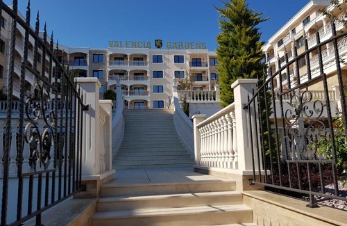 Nessebar Apartamento | Luxury double bed apartment-studio in apartment hotel "Valencia Gardens" on beautiful beach