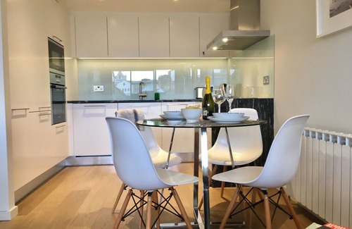 Tower Hill Apartamento | Lujo | Sueño Localización | Por Puente de la Torre | muelle Ver