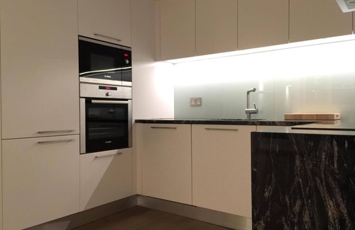 Tower Hill Apartamento | Lujo | Sueño Localización | Por Puente de la Torre | muelle Ver