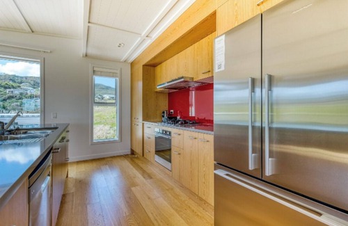 Karkari Peninsula Casa | Luxury Executive 4 Bedroom Holiday Home