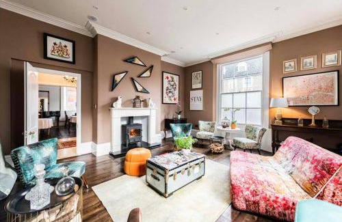 Harleston Casa | Luxury Georgian House With Sauna Sleeps 19-23