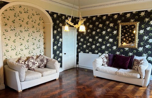 Annsborough Villa | Luxury Georgian Villa for Groups in Castlewellan