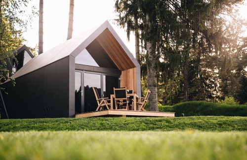 Limbus Alquiler De RV | Luxury Glamping Chocolate Village