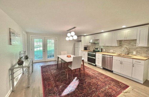 Spring Church Casa | Luxury Hideaway at Serenity Acres