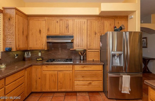 Elgin Casa | Luxury hilltop home with great views in the heart of wine country