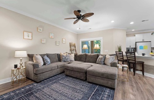 Spanish Wells Casa | Luxury Hilton Head Villa Getaway 4BR 3 Full BA 1 Half BA Beach Essentials Includ