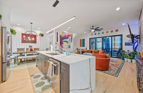 Reynoldstown Casa | Luxury Home 4BR/4.5BA,City Views+HotTub+GameRoom