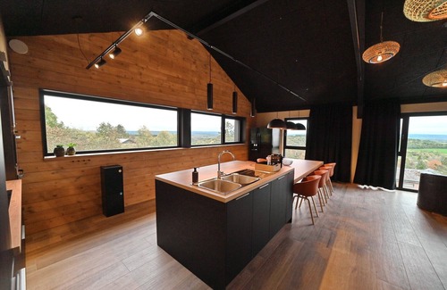 Septon Casa | Casa de Lujo en Durbuy con Vista y Piscina