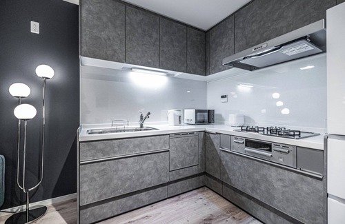 Higashi-osaka Casa | Luxury house 40 min to KIX parking by 711 - Comfort Villa / Osaka Ōsaka