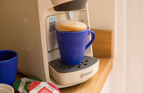 Stoke Ash Cabaña | Jacuzzi, masajista, oferta de spa y perros bienvenidos en una lujosa cabaña de chocolate.