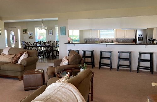 West Livingston Casa | Luxury Lake Living - Open Boat slip, Great for Families