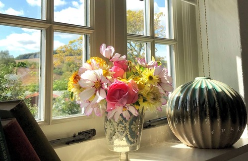 Durweston Cabaña | Luxury one bedroom thatched holiday cottage Dorset