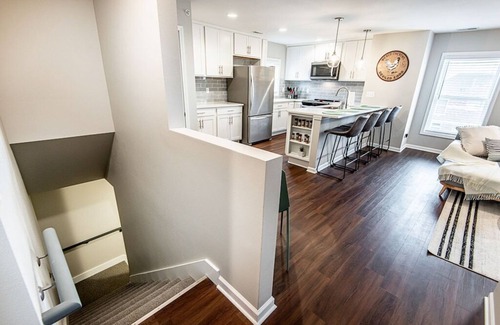 Lower East Side Apartamento | Luxury Penthouse, Best Location, Free Parking