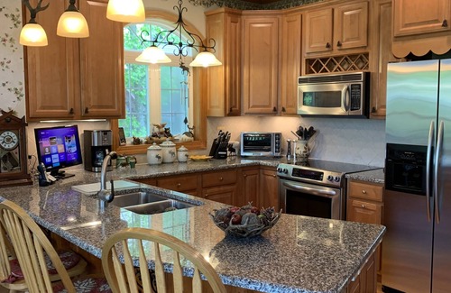 Boone Casa | Resort de lujo en el Yonahlossee Saddle Club, vistas espectaculares, bañera de hidromasaje