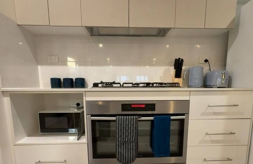 Bullsbrook Casa | Luxury Retreat in The Vines – Golf, Wineries & Relaxation at Your Doorstep