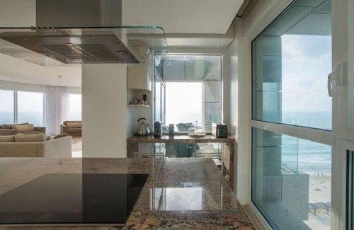 Kerem HaTeimanim Condominio | Luxury Sea Front Dream