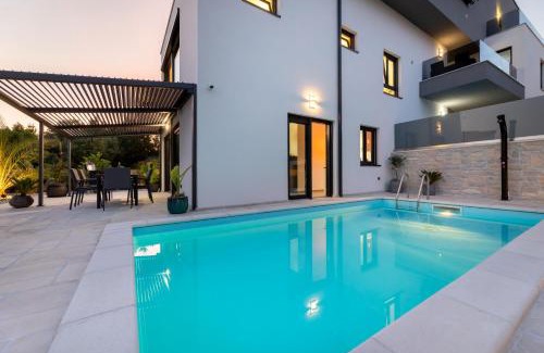 Krk Apartamento | Luxury Villa Adria Apartments