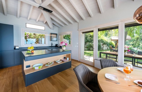 Torri del Benaco Villa | Luxury Villa Vela