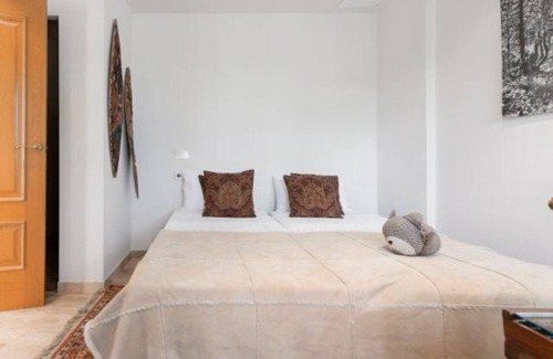 Los Arenales del Sol Chalet De Esquí | Chalet de lujo con piscina privada