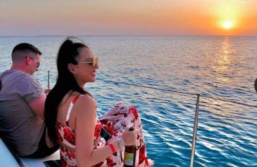 Zanzibar Town Alquiler De Eote | Luxury Yacht or Catamaran