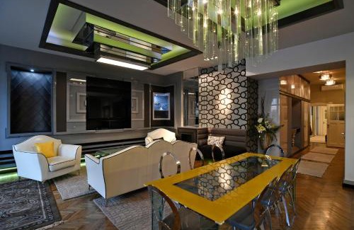 Szentimrevaros Apartamento | LuxuryFlat near centre on118 sqm, 3BR,2BTH,8bed,AC