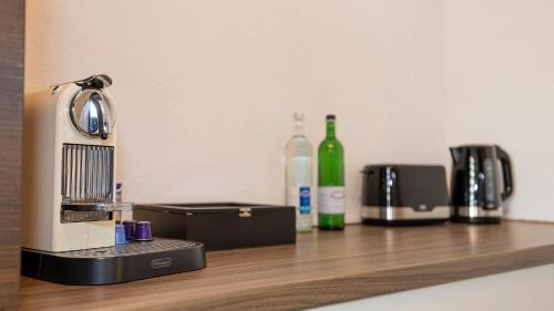 Unterallgau Apartamento | Luxx Home MM, Airport - Parkplatz - Küche - Balkon