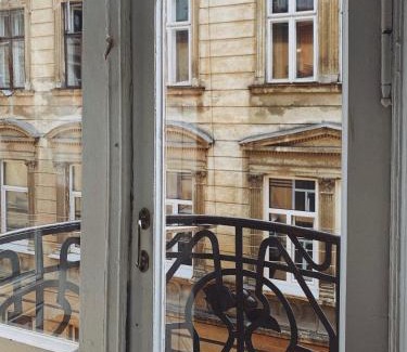 Prospekt Svobody Apartamento | Lviv Loft Apartments