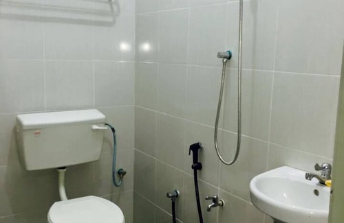 Air Hangat Hotel | Lyaa Resthouse