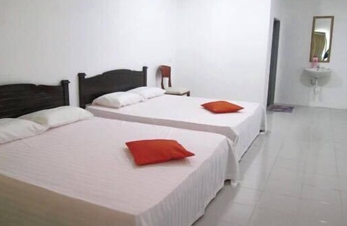 Air Hangat Hotel | Lyaa Resthouse