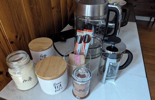 Queenstown Casa | Lyell: Character, views, comfort, air-conditioned, quiet yet close to towncentre