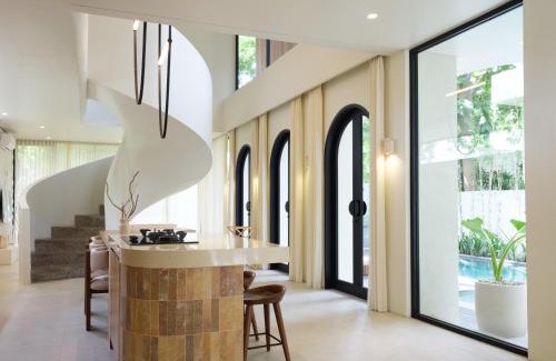 Pecatu Hotel | Lyvin Bingin Villas