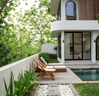Pecatu Hotel | Lyvin Bingin Villas