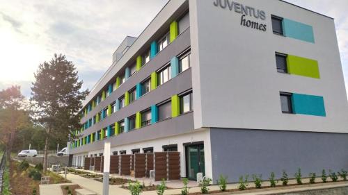 Balatonfoldvar Apartamento | Málna Apartman Juventus