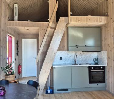 Mjallom Casa | Måvikens havsstugor