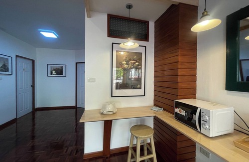 Suan Luang Hotel | M3 Bangkok Bake & Bed