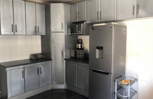 Masvingo Casa | “MABWE Residence 3mins from Great Zimbabwe Ruins