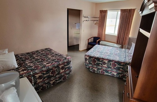 Mackinaw City Hotel | Mackinaw Budget Inn