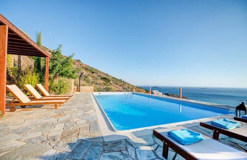 Gavrio Villa | Magnificent Andros Villa | Private Pool & Breathtaking Panoramic Sea View *-10%*