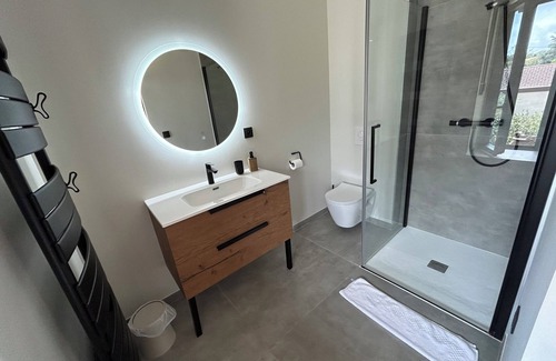 Saint-Savin Cama Y Desayuno | Magnificent guest room in an exceptional property...!!!