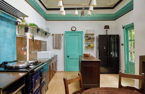 Enfield Casa | Magnificent historic townhouse within easy reach of London - pet friendly