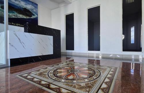 Semporna Casa | Magnificent White House Semporna by The Minimalist