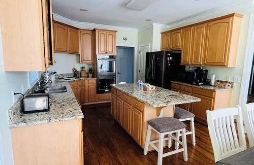 Bethlehem Casa | Main Channel Lake Hickory Views, Golf Course, Boat Ramp/Dock, 2-Marina's Nearby