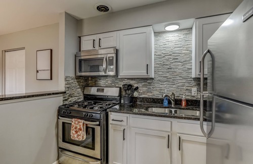 Royal Oak Apartamento | Apartamento de lujo de una habitación en la calle principal en Downtown Royal Oak