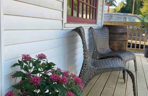 Fiskdale Apartamento | Main Street Suite in Sturbridge