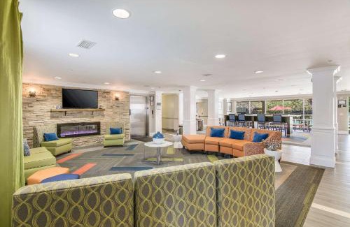 Columbus Hotel | MainStay Suites Columbus near Fort Benning